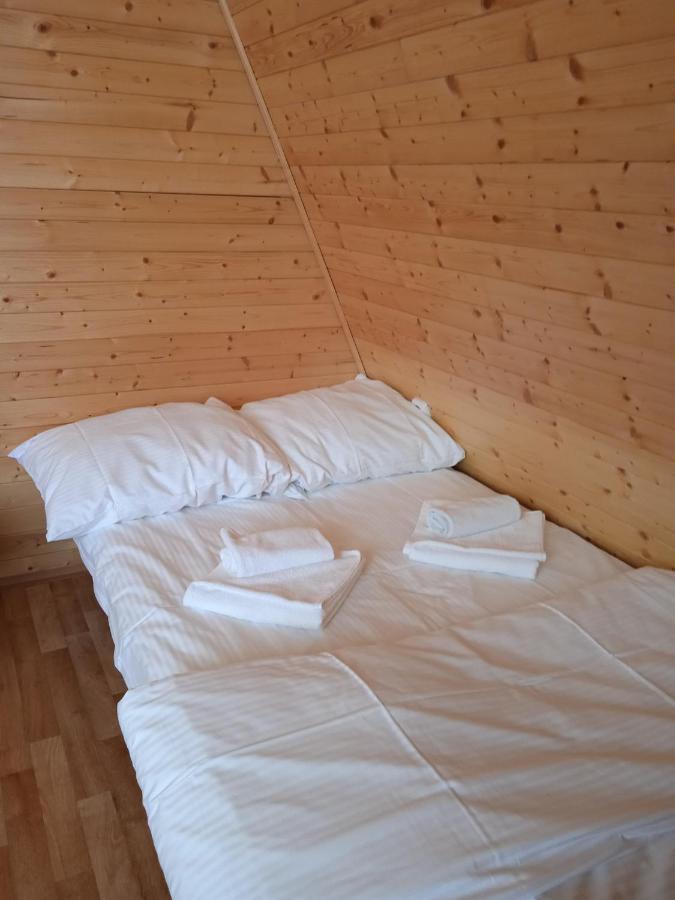 Lodge Chatky Sazava *